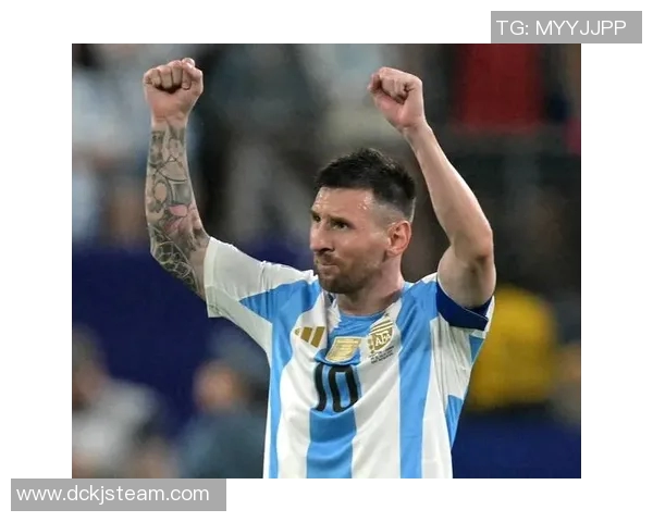 梅西在比赛中精彩过人瞬间盘点与足球明星的对决回顾