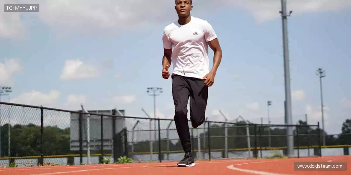 周边装备，让热爱触手可及！🎁